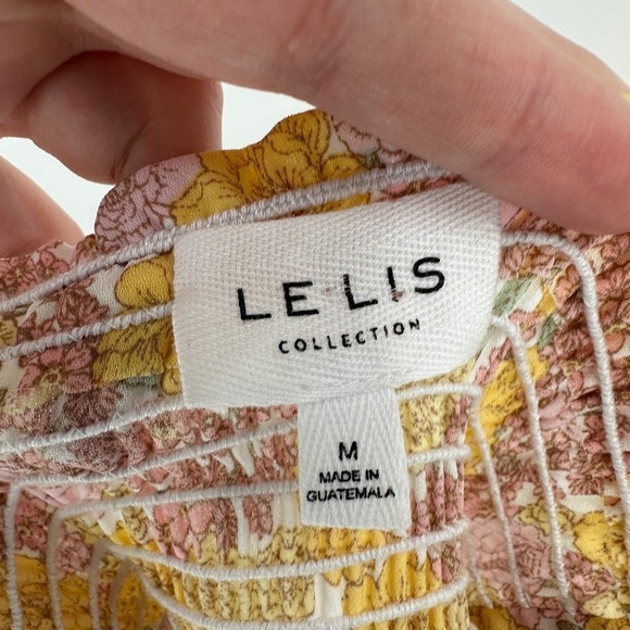 Le Lis Collection Yellow Pink Floral Puff Sleeve Smocked Cropped Top Size Medium - Picture 3 of 7